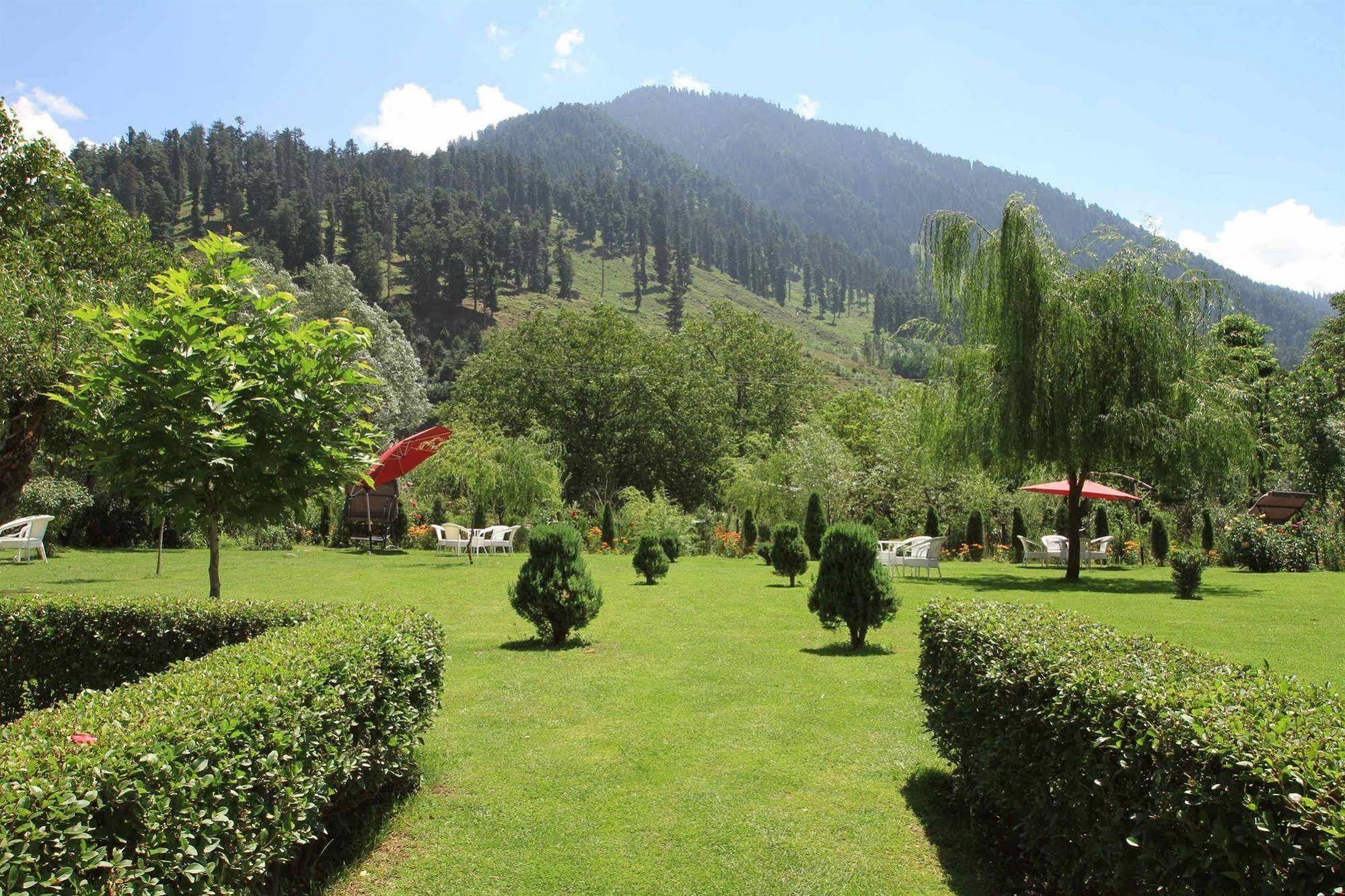 Hotel Himalaya House Pahalgām Esterno foto
