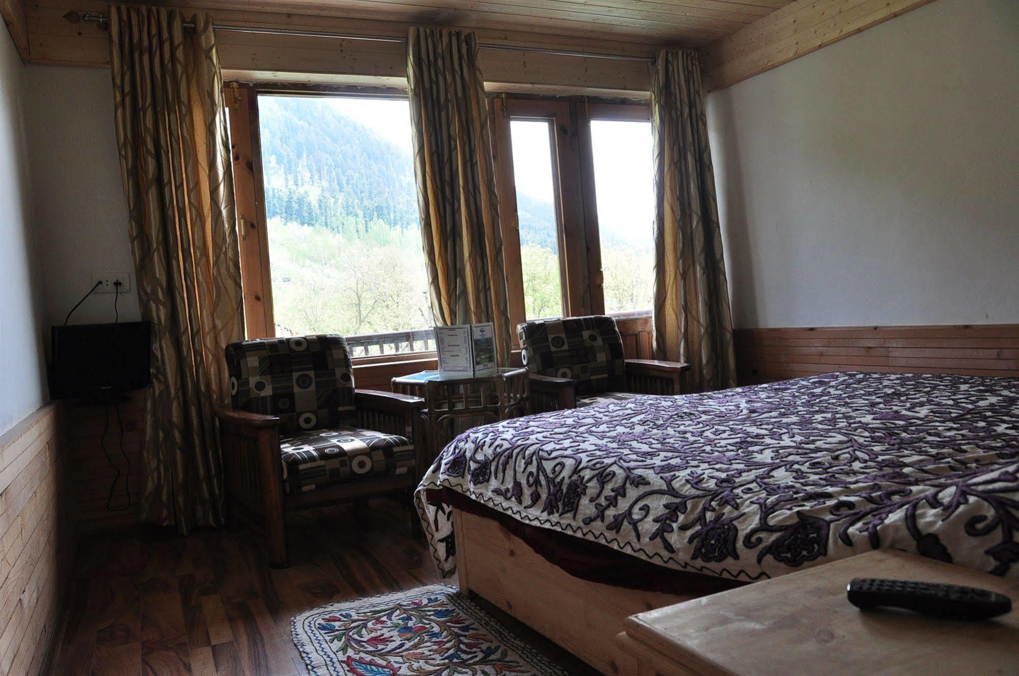 Hotel Himalaya House Pahalgām Esterno foto