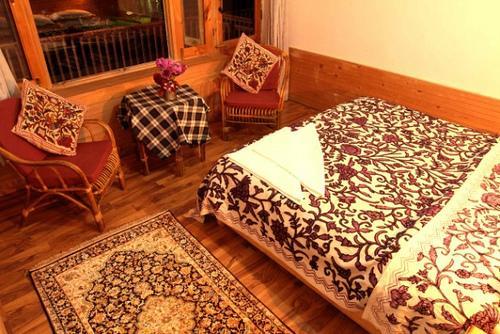Hotel Himalaya House Pahalgām Esterno foto